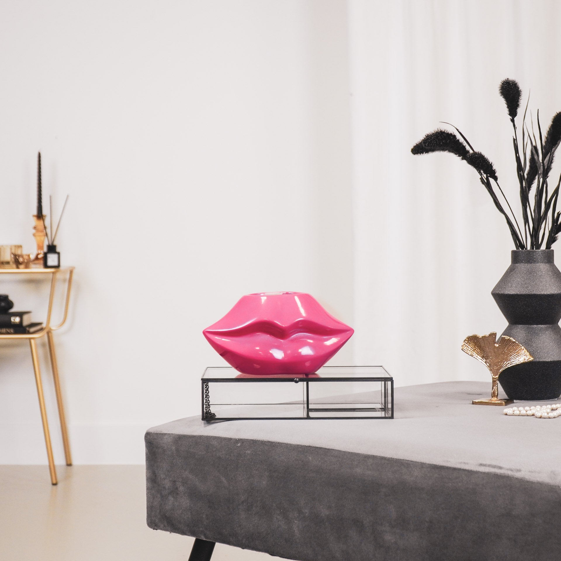 Pot - Lip - Keramiek - Neonroze - 21x19x11cm
