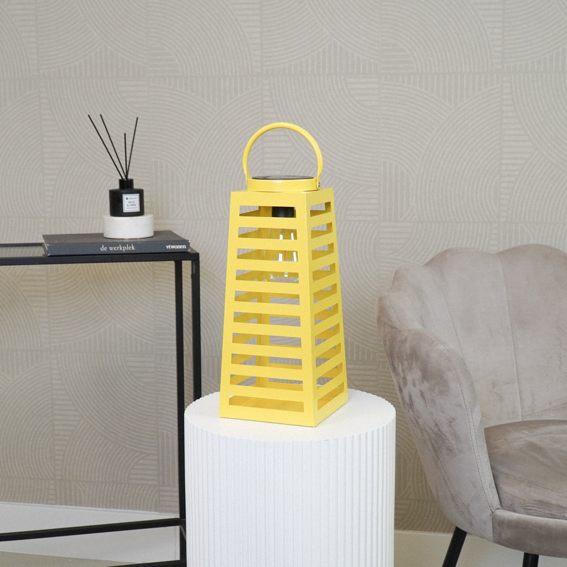 Lamp - Lantaarn - Op zonne-energie - Metaal - Geel - 14x32,5cm