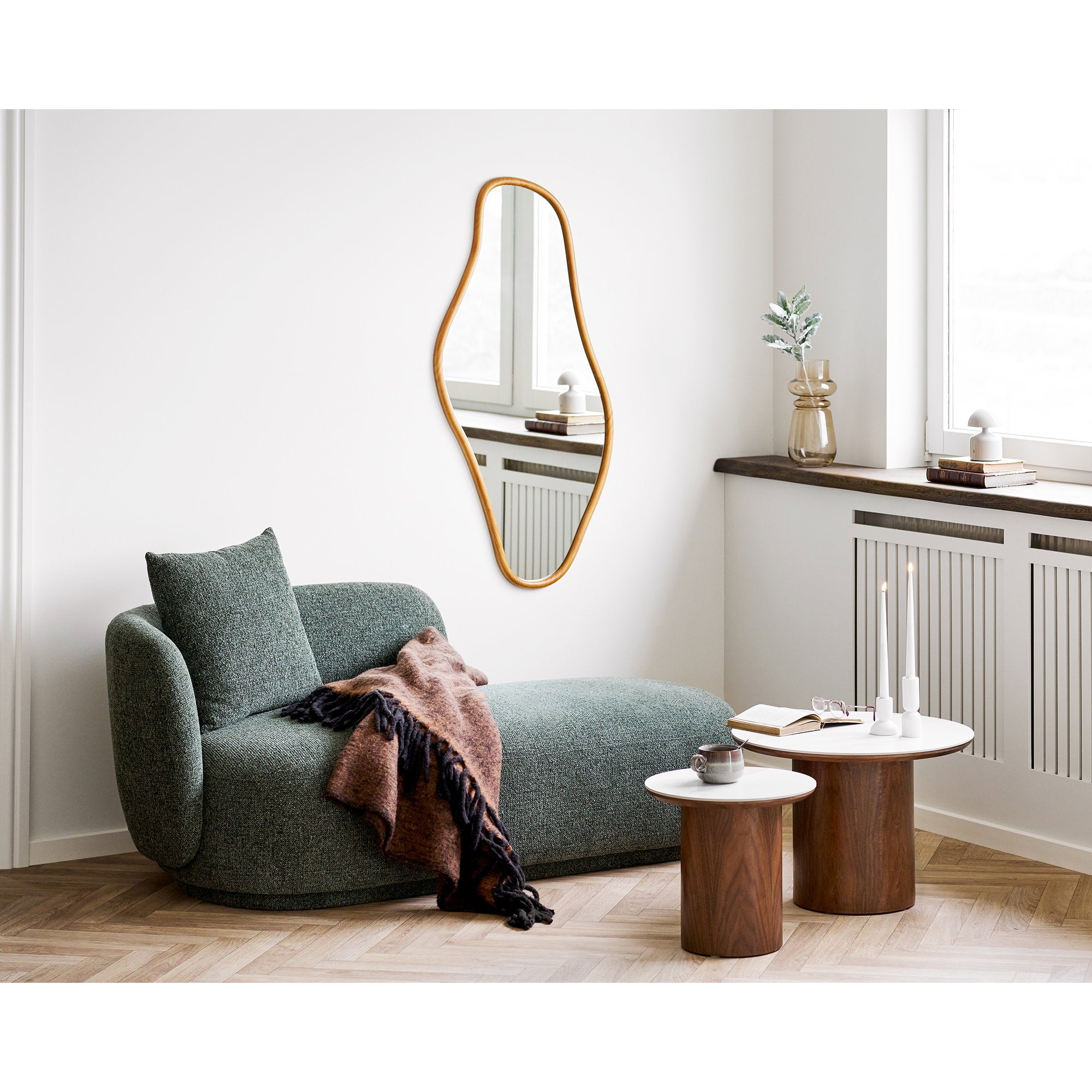 Noli Side Table - Bijzettafel, keramisch tafelblad/essenfineer, wit/donkerbruin ø40x38 cm