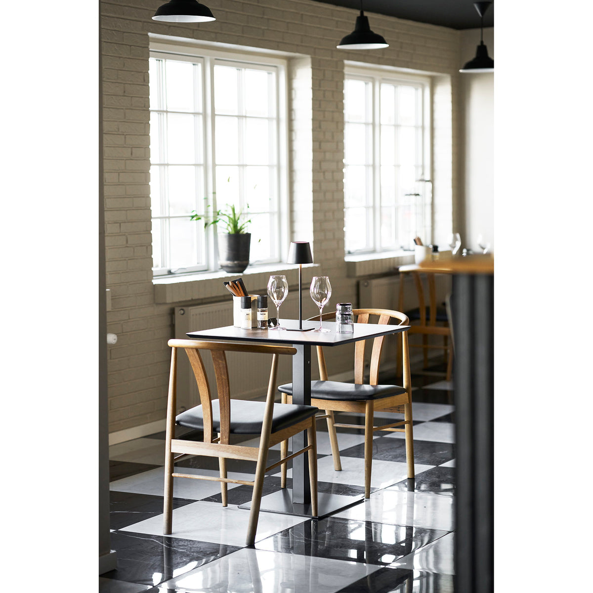 Fano cafetafel - cafetafel, melamine, donker steenlook, zwart metalen onderstel 70x70x75 cm