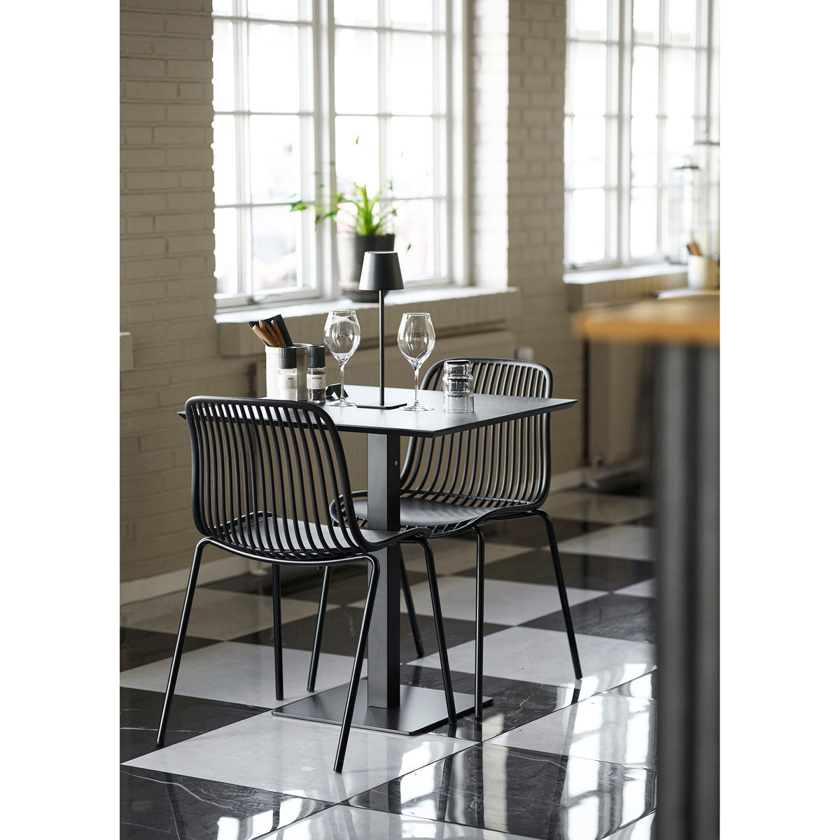 Fano cafetafel - cafetafel, melamine, donker steenlook, zwart metalen onderstel 70x70x75 cm