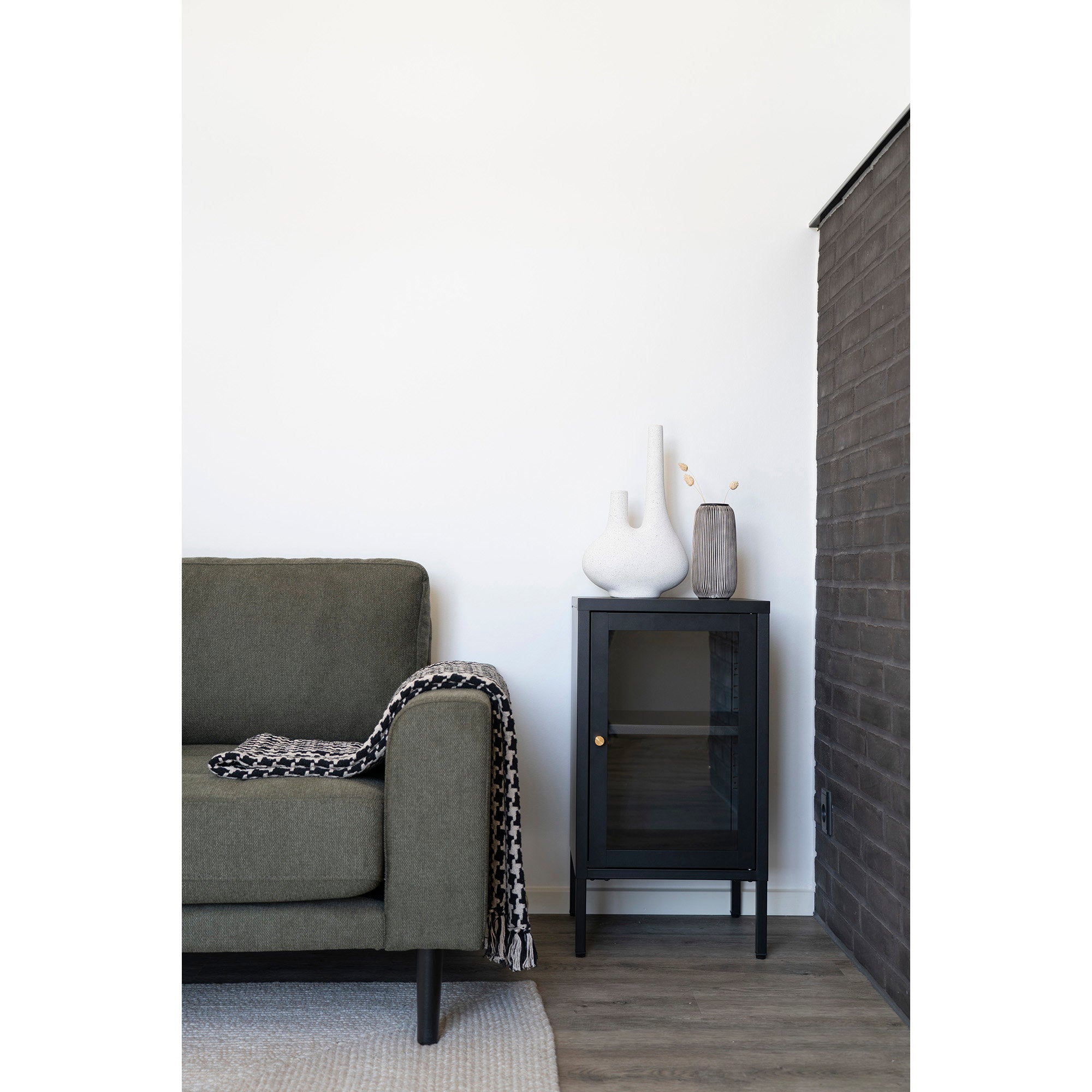 Dalby-kast - kast, 1 glazen deur, staal, zwart, 38x35x70 cm