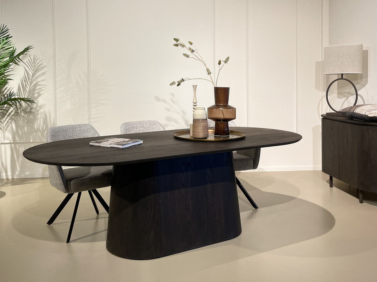 Eettafel Novero Espresso 230 cm