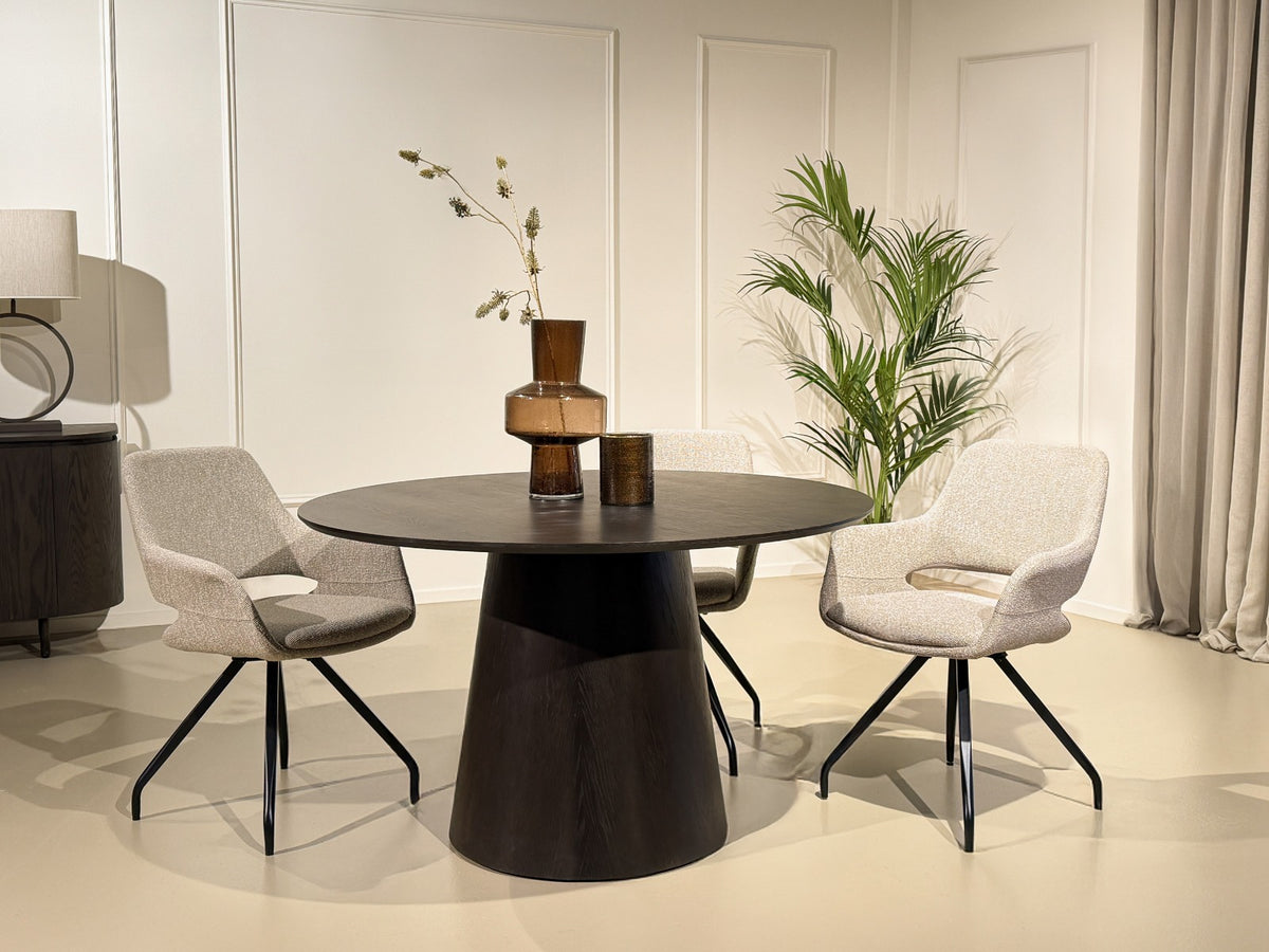 Eettafel Novero Espresso 130 cm