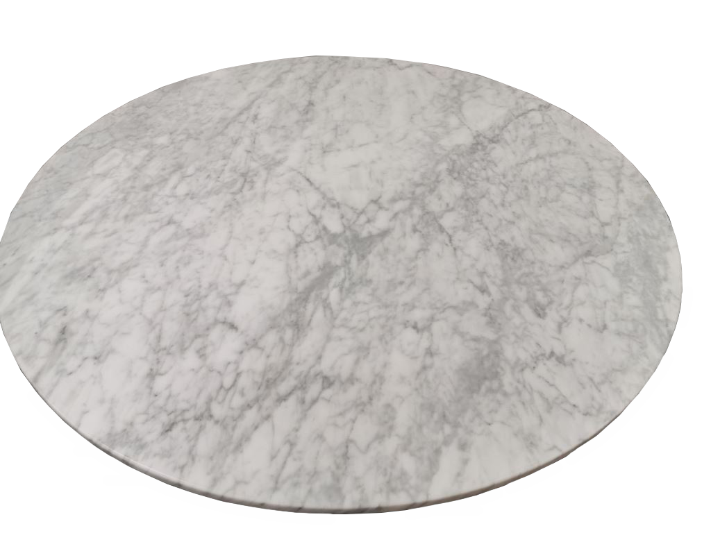 Coral ronde eettafel van marmer en geborsteld roestvrij staal