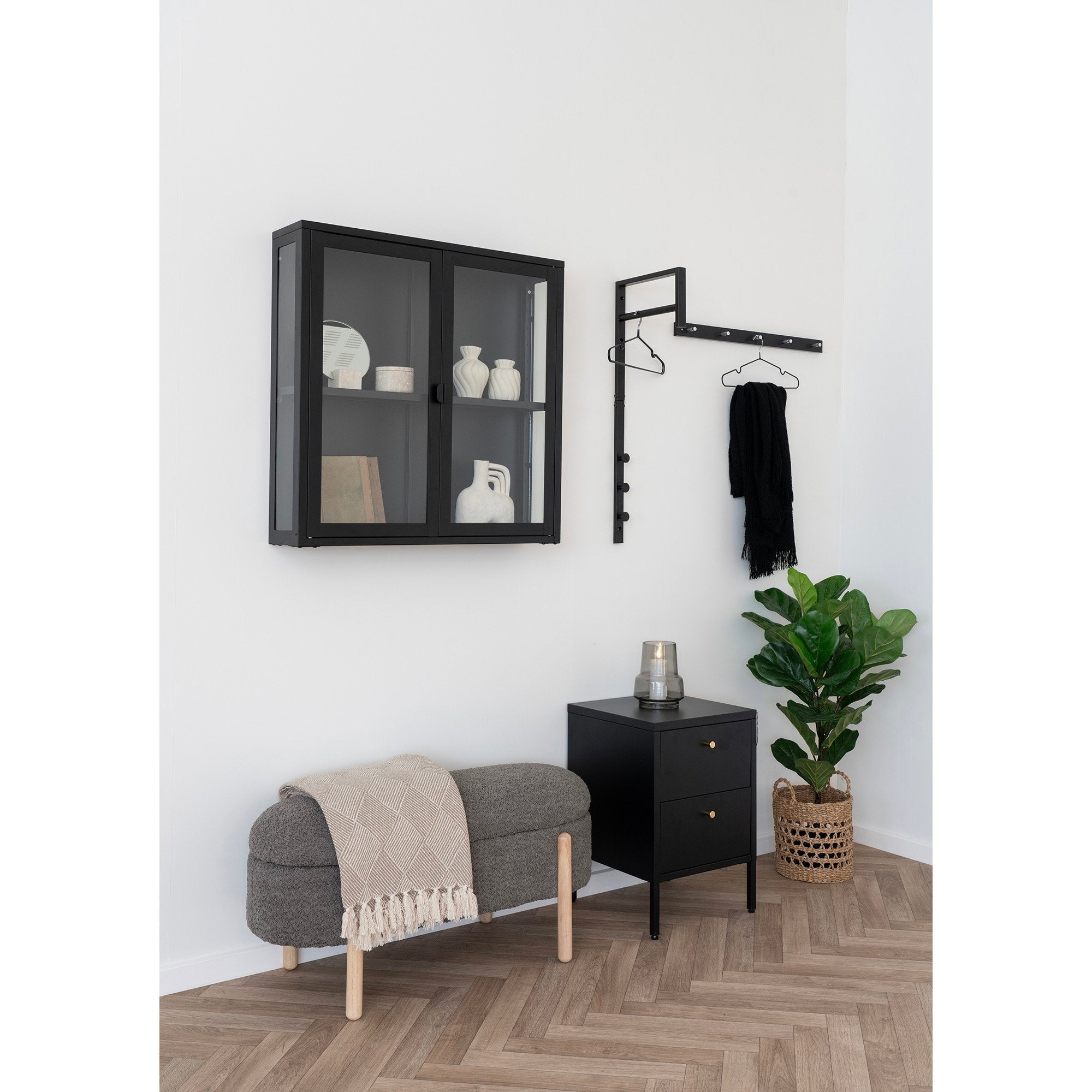 Trento kledingrek - kledingrek, metaal, zwart 3x30x82 cm