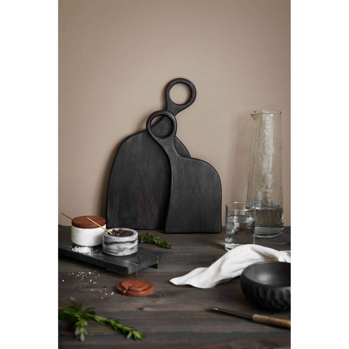 Diu Tray - Dienblad, marmer, zwart/messing 38 x 12,5 cm