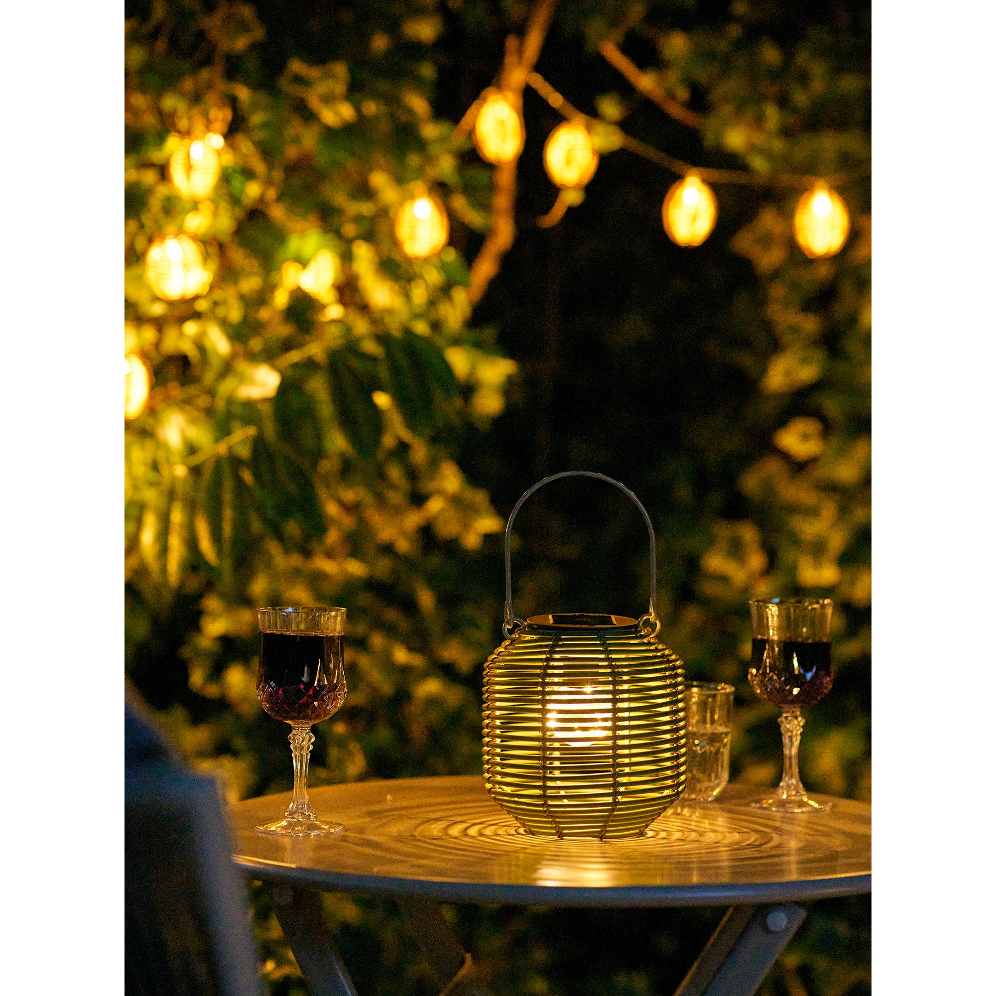 Crewe Lantern - Lantaarn, oplaadbaar met geïntegreerd zonnepaneel, naturel