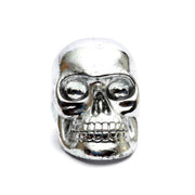 De schedelkop van hars, zilver, maat S