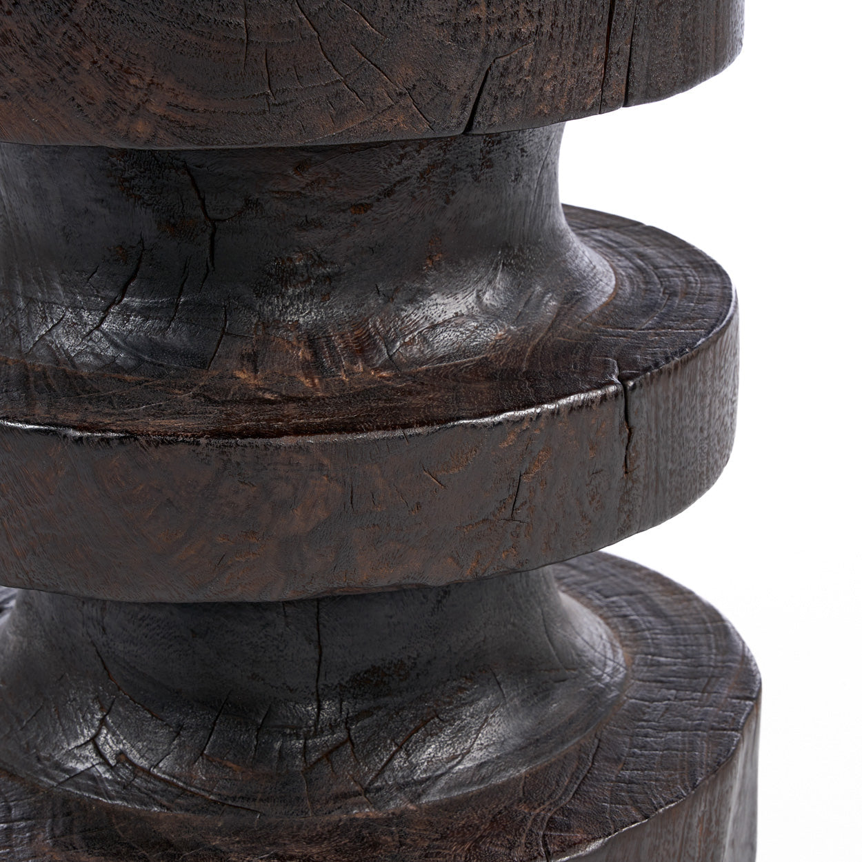 De Mocha Rings bijzettafel - donker walnoot