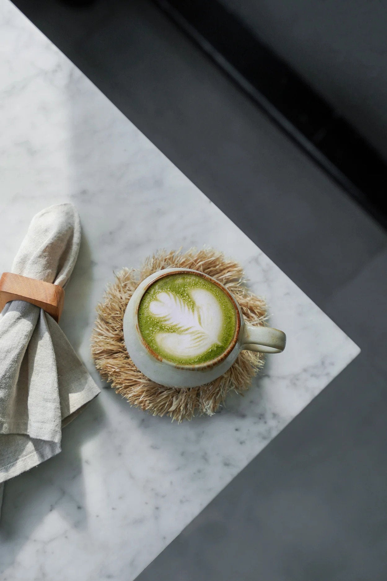 Raffia-onderzetter met franje - naturel