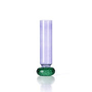 De violette kwartsvaas