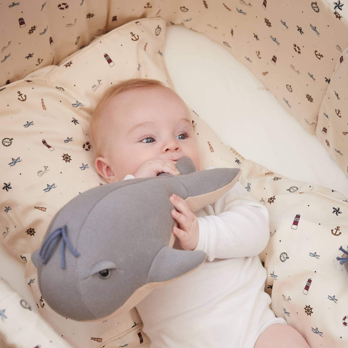 Knuffel 30 cm - Willie de walvis grijs