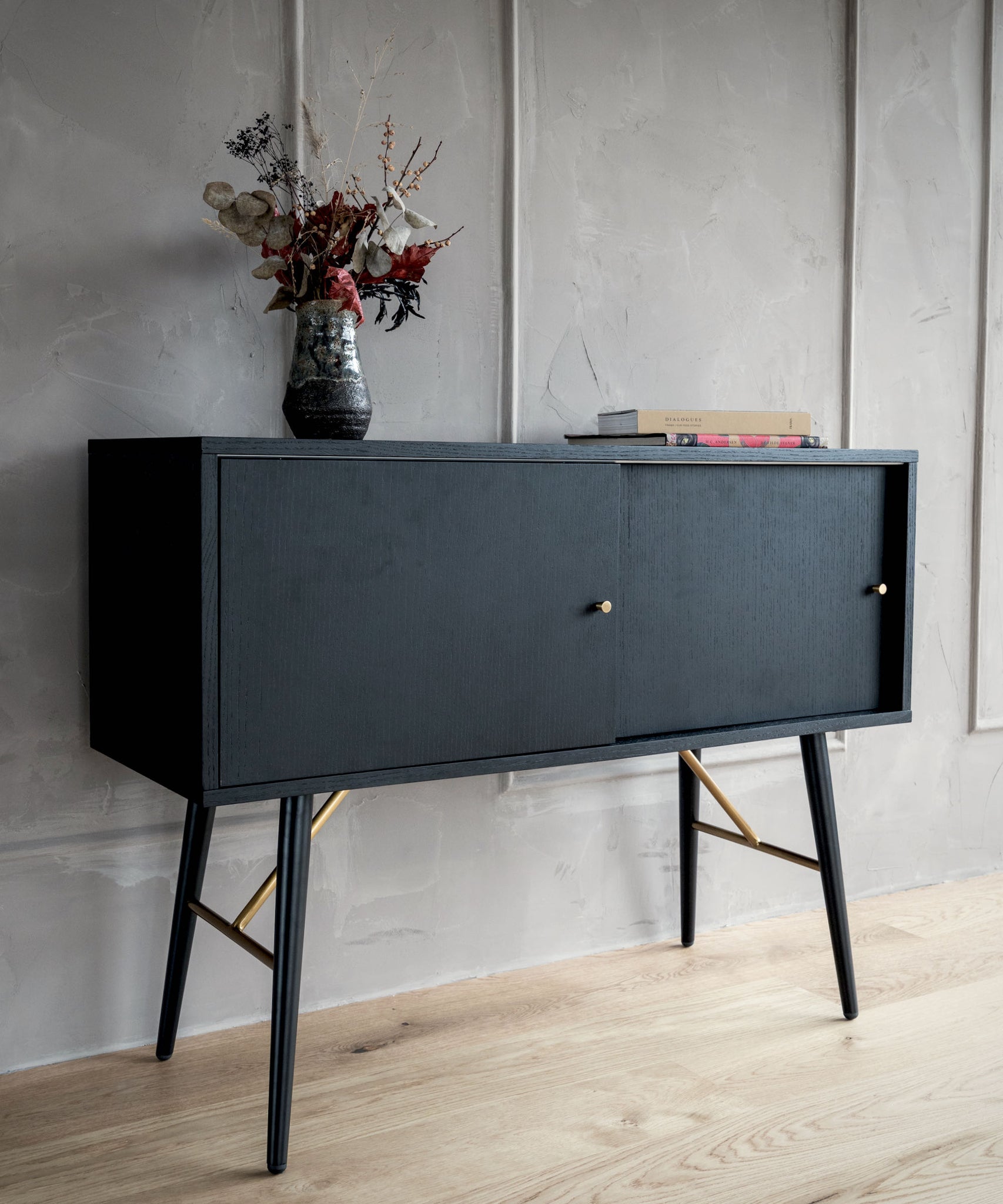 Dawn dressoir - 2 schuifdeuren