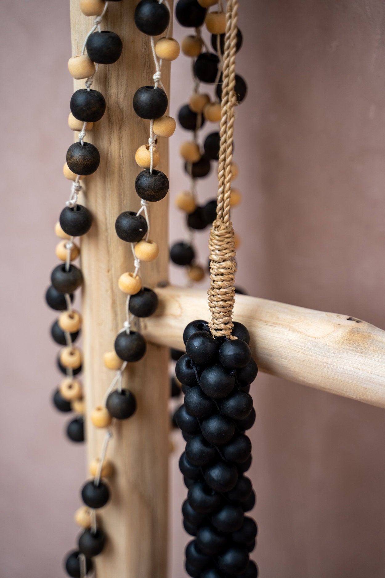 De Canggu-ketting - Natuurlijk zwart