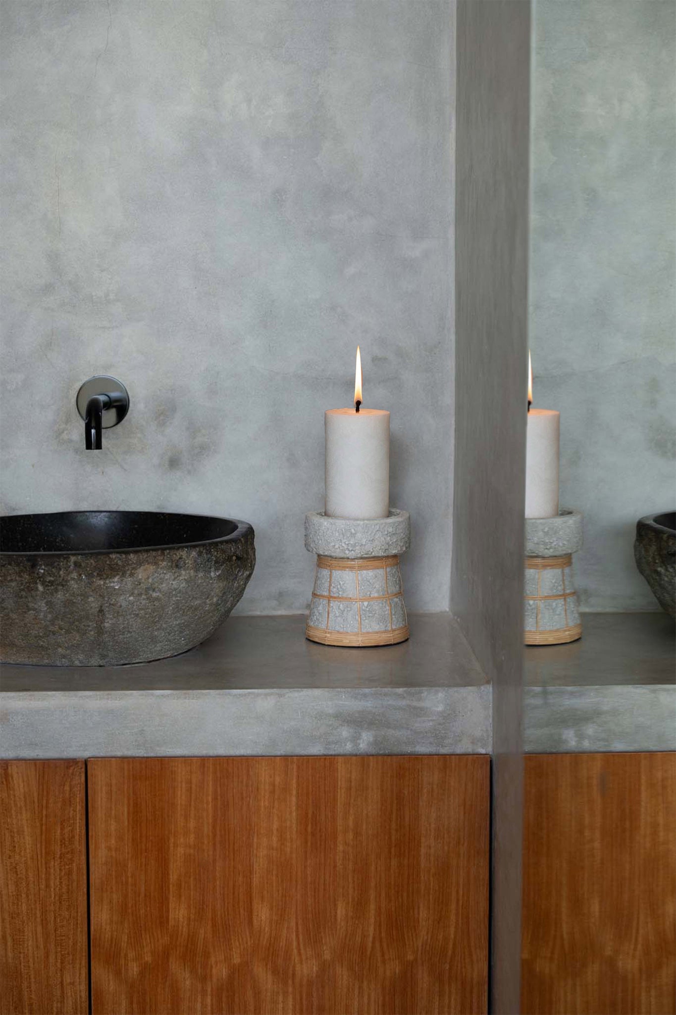 De Serene Kandelaar - Beton Naturel - M