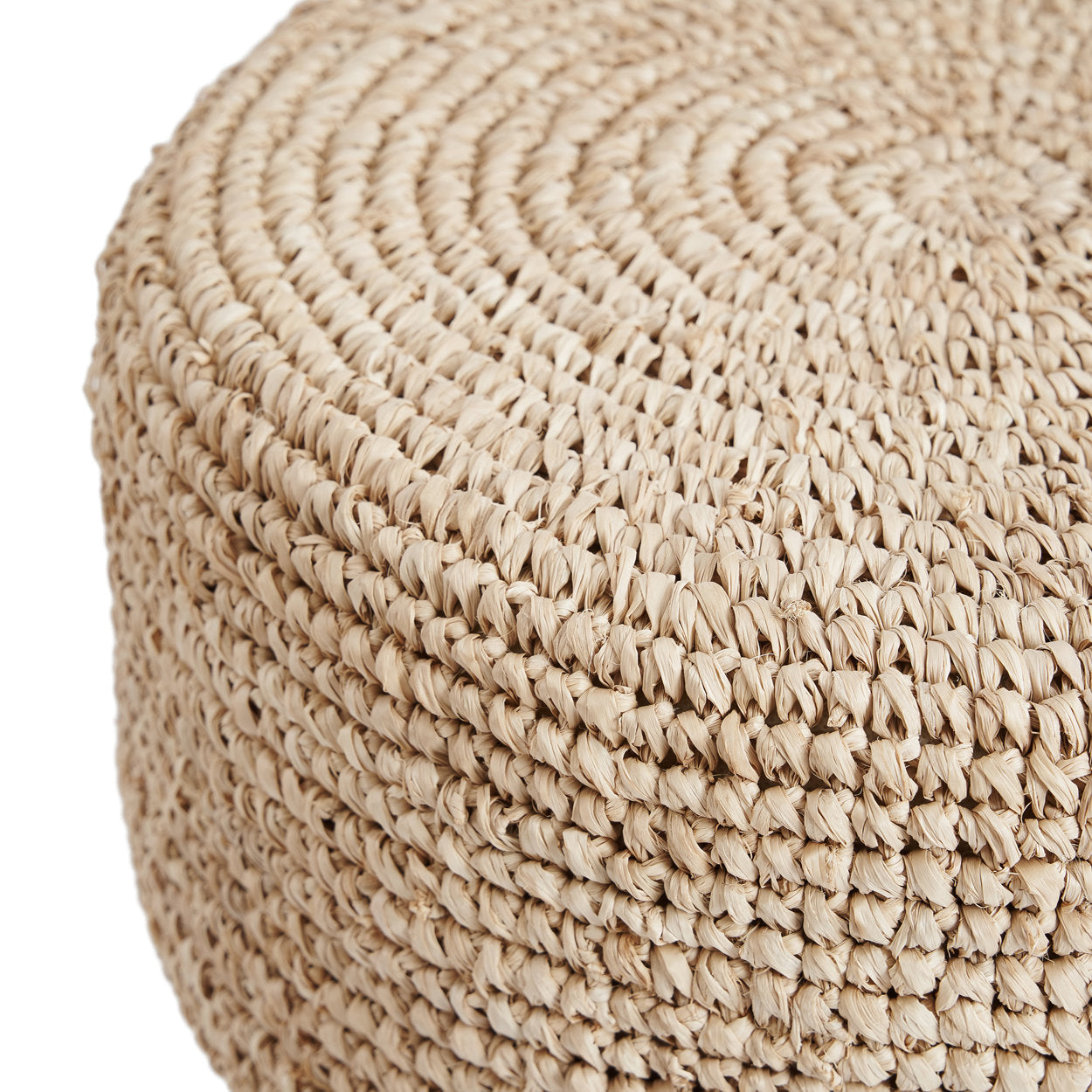De raffia barstoel