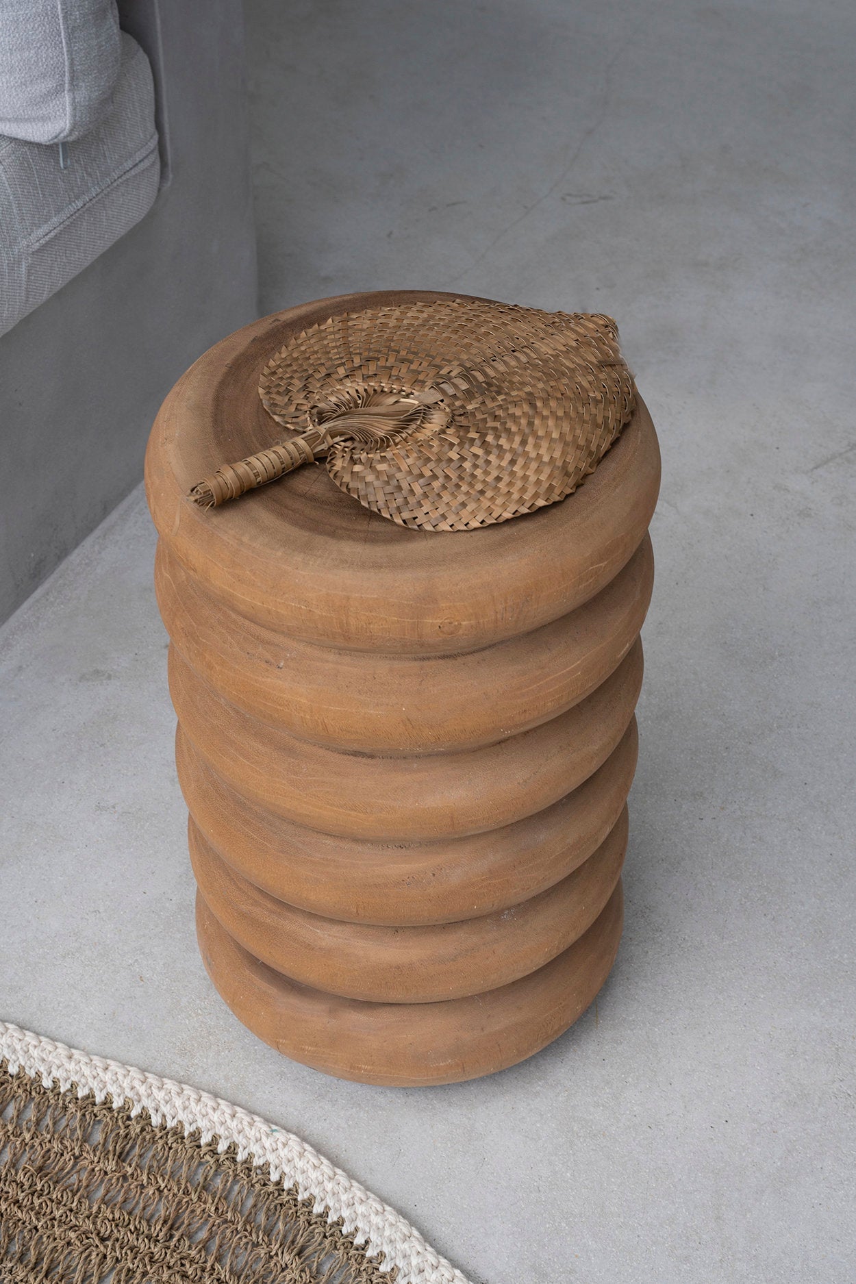 De Umiko-kruk - naturel - bijzettafel