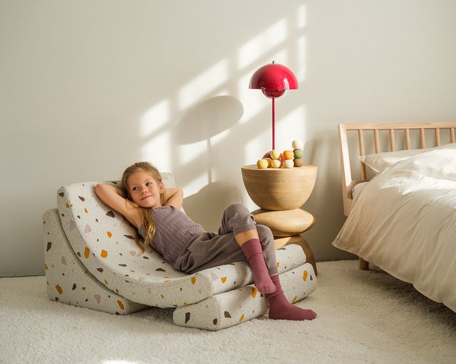 Wigiwama Terrazzo Moon Chair - Meerkleurig