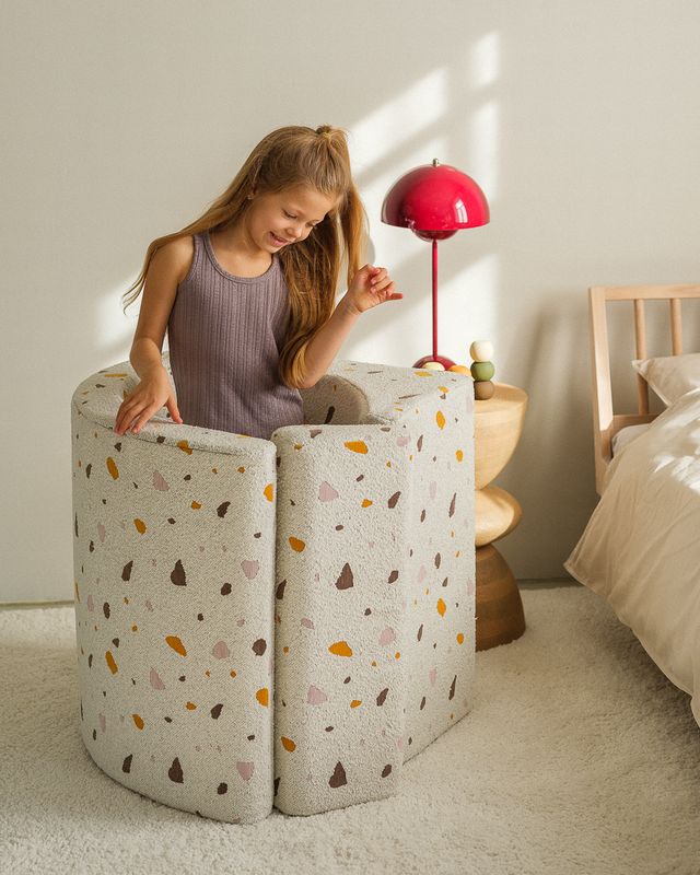 Wigiwama Terrazzo Moon Chair - Meerkleurig