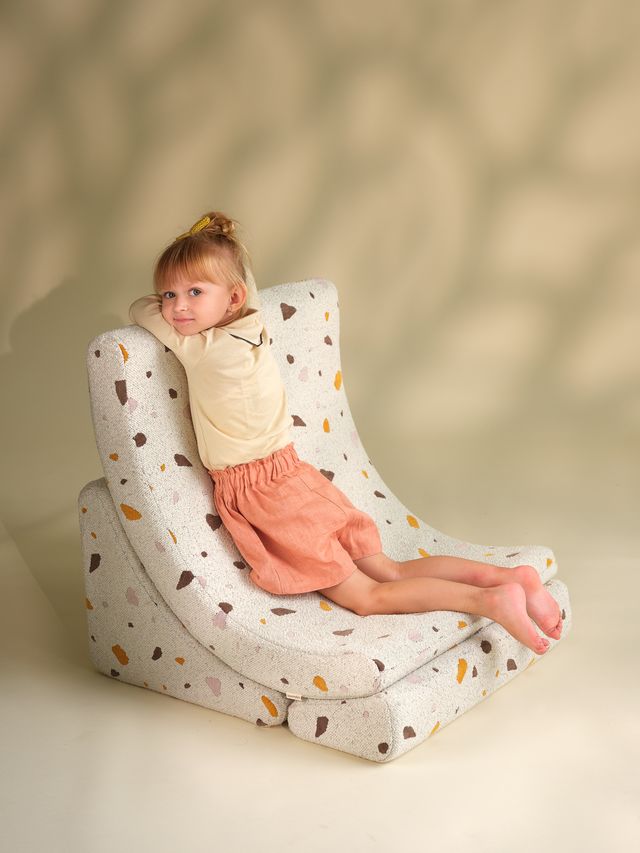 Wigiwama Terrazzo Moon Chair - Meerkleurig
