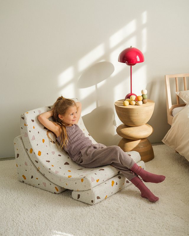 Wigiwama Terrazzo Moon Chair - Meerkleurig