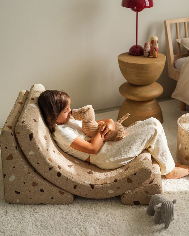 Wigiwama Terrazzo Moon Chair - Bruin