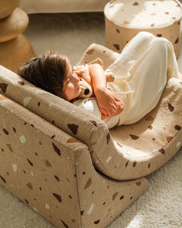 Wigiwama Terrazzo Moon Chair - Bruin
