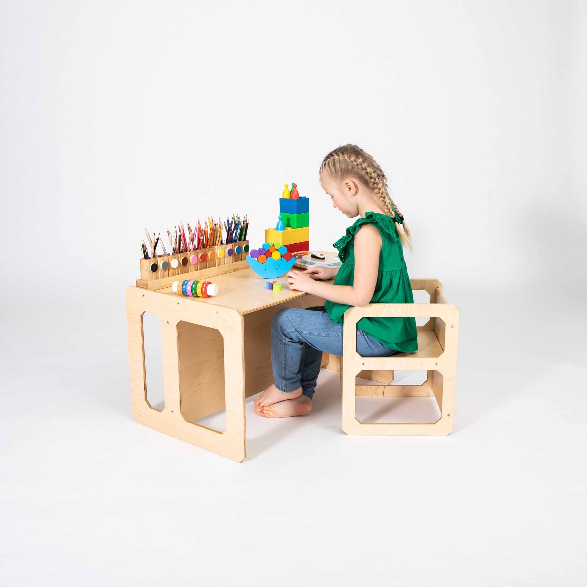 Montessori tafeltje en stoeltje set