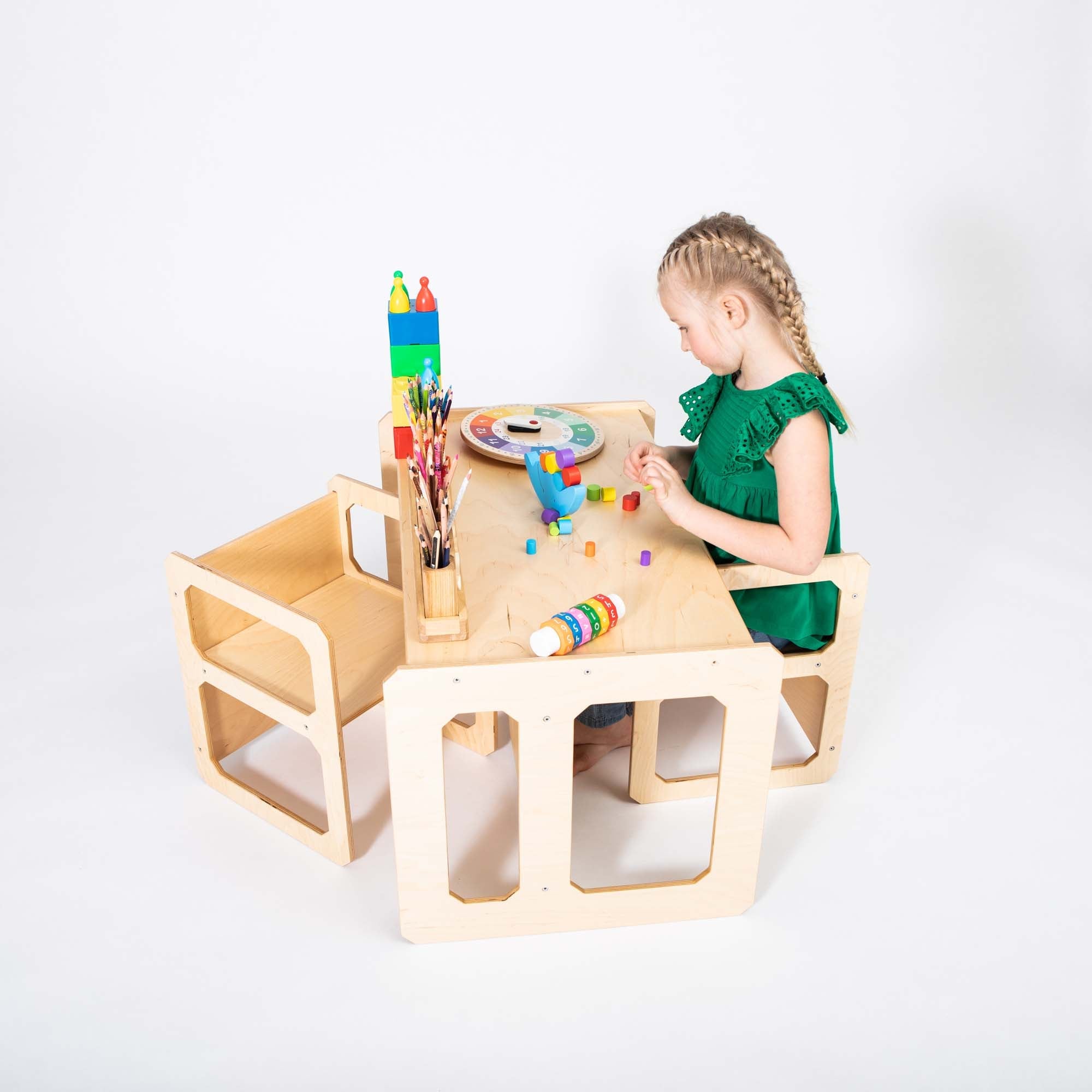 Montessori speeltafel, kindertafel, hout, met 2 stoelen