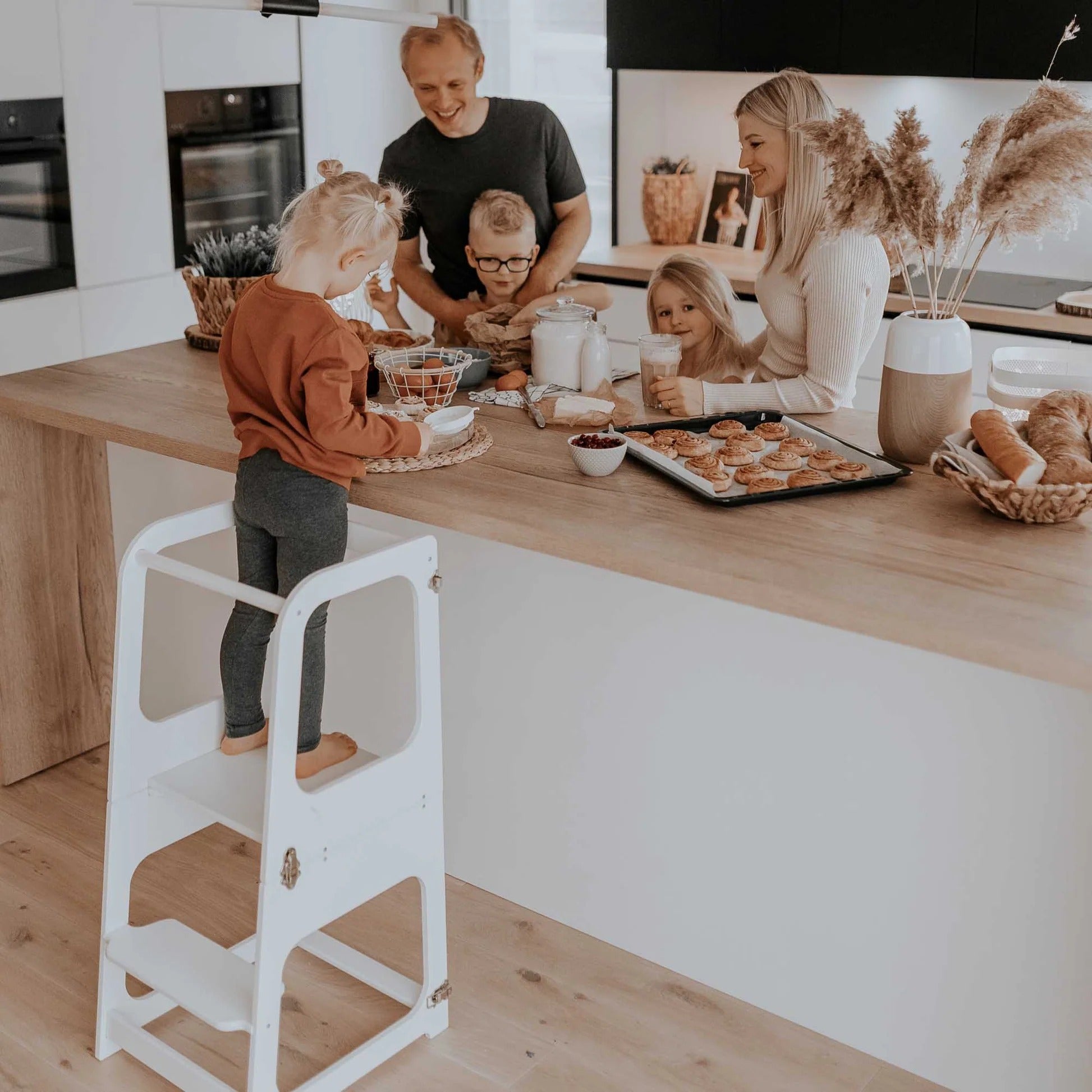 2-in-1 omvormbare keukentoren - tafel en stoel - wit hout